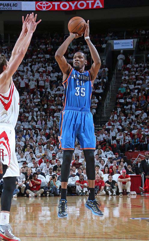 弧线稳稳落 弧线稳稳落