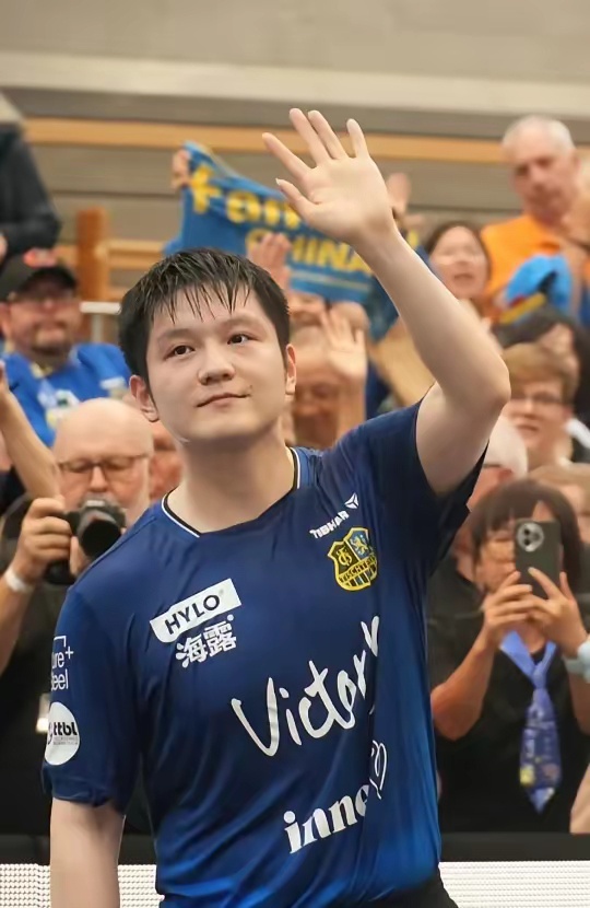 的西湖波浪 的西湖波浪